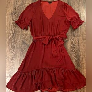 Express Woman’s Short Sleeve Red Dress Size Small